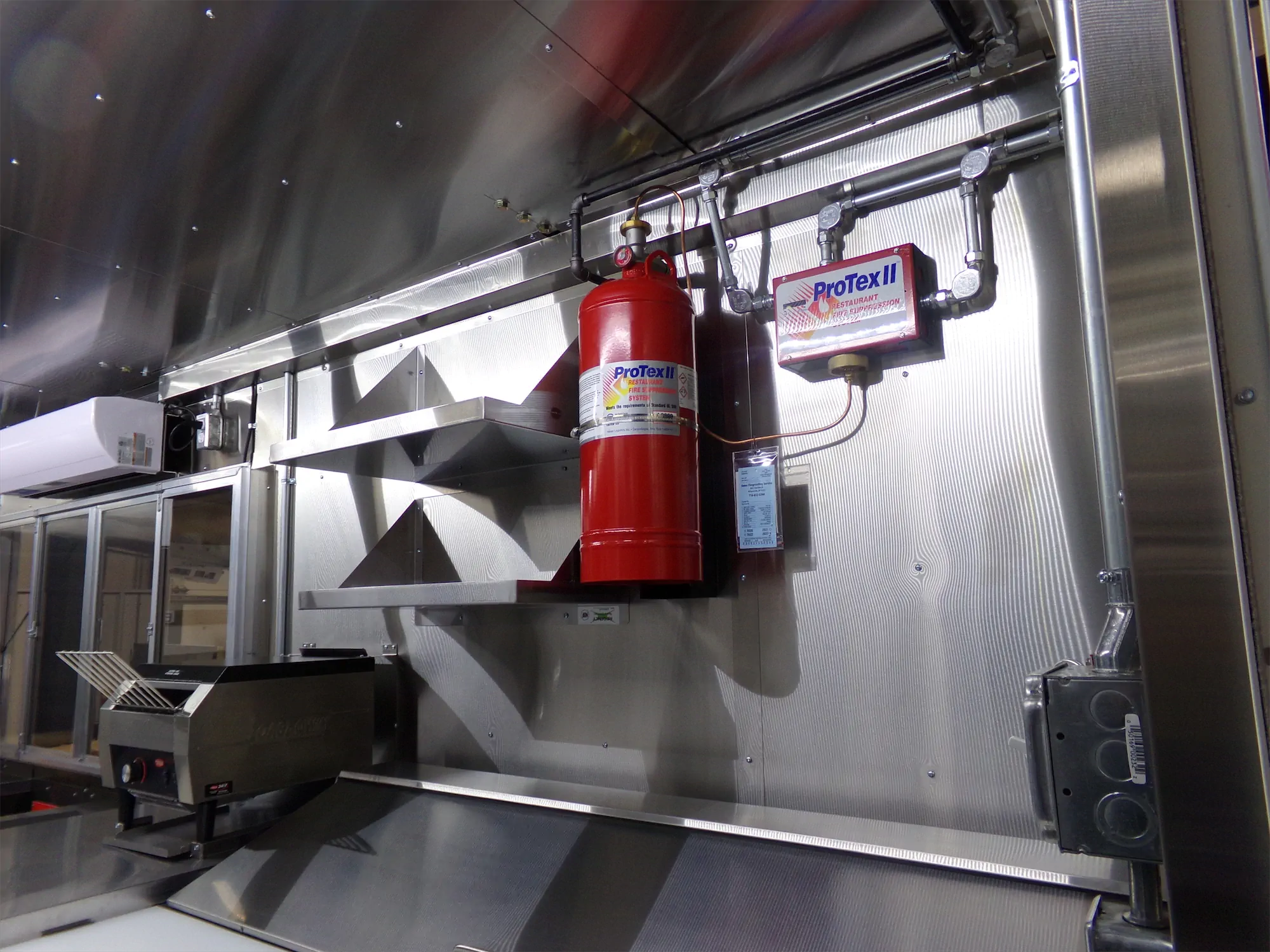 Edgy Vegy Buffalo truck, inside, extinguisher