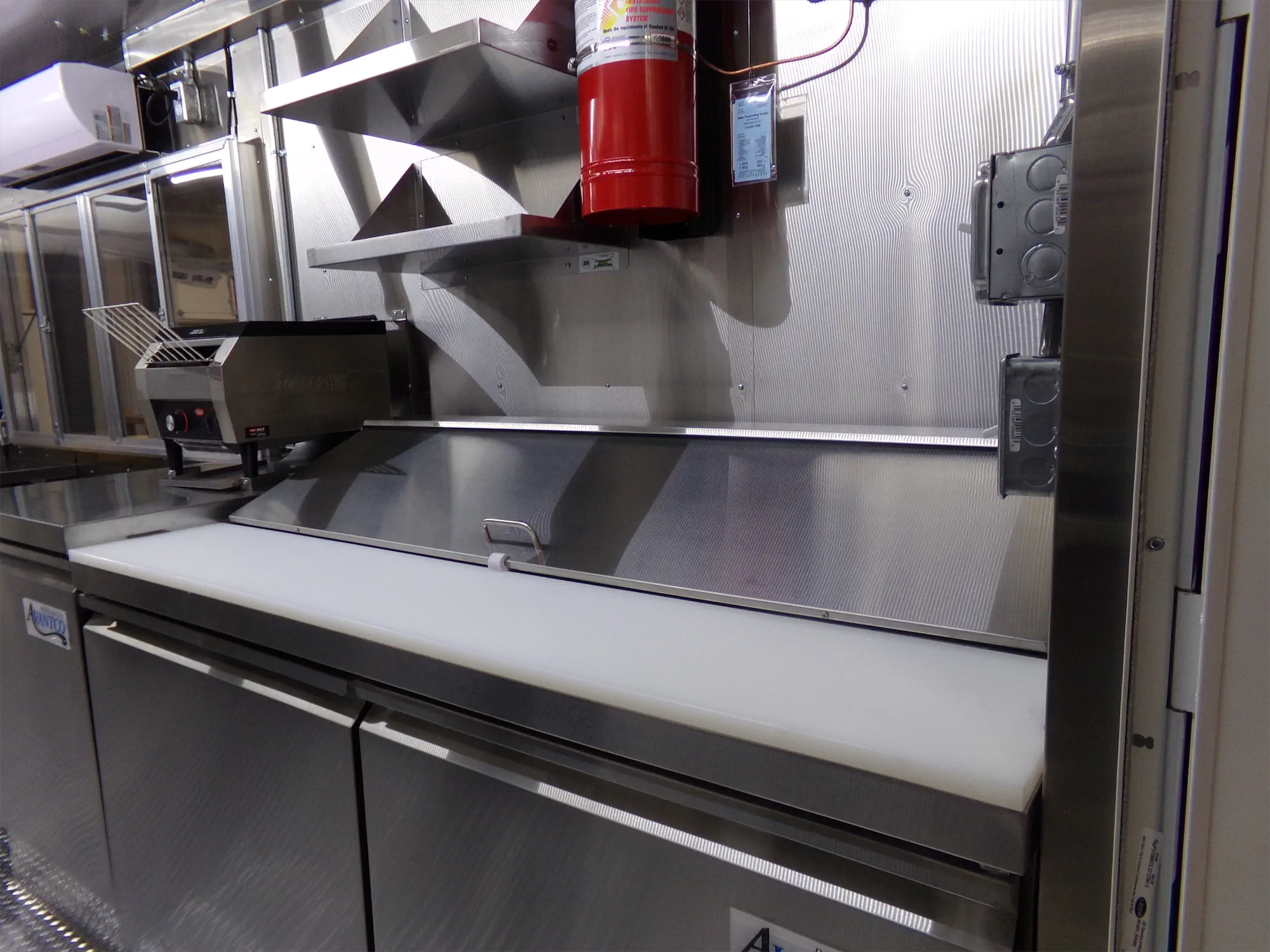 Edgy Vegy Buffalo truck, inside, prep station